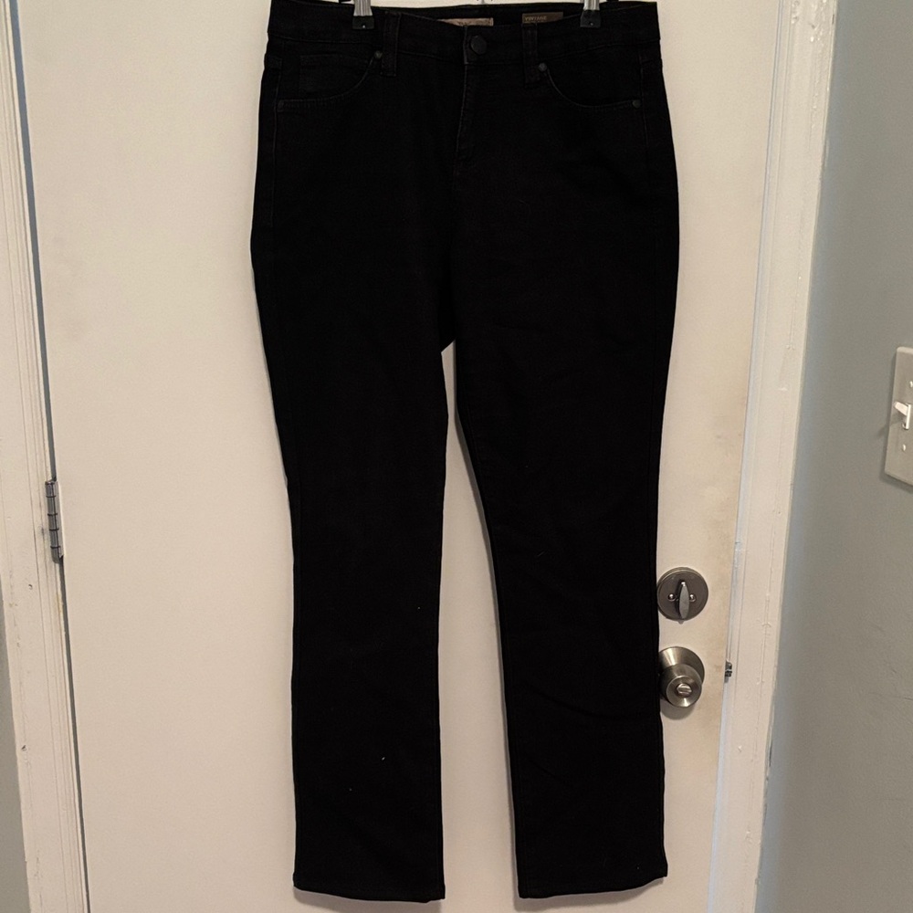 Vintage America Women's Classic Black Straight Leg Jeans